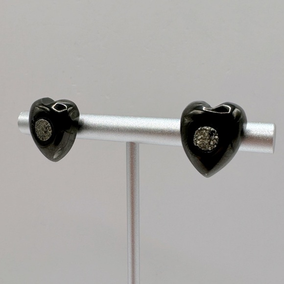 VINTAGE Pyrite & Faux Hematite Heart Earrings - Picture 1 of 12
